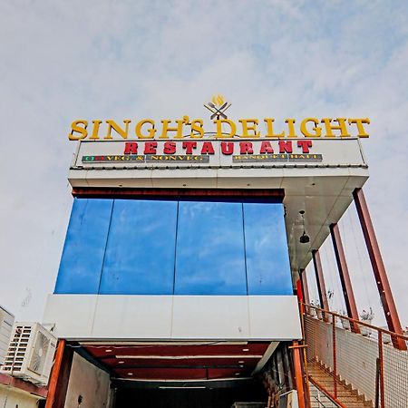 Hotel O Home Singhs Delight Варанасі Екстер'єр фото