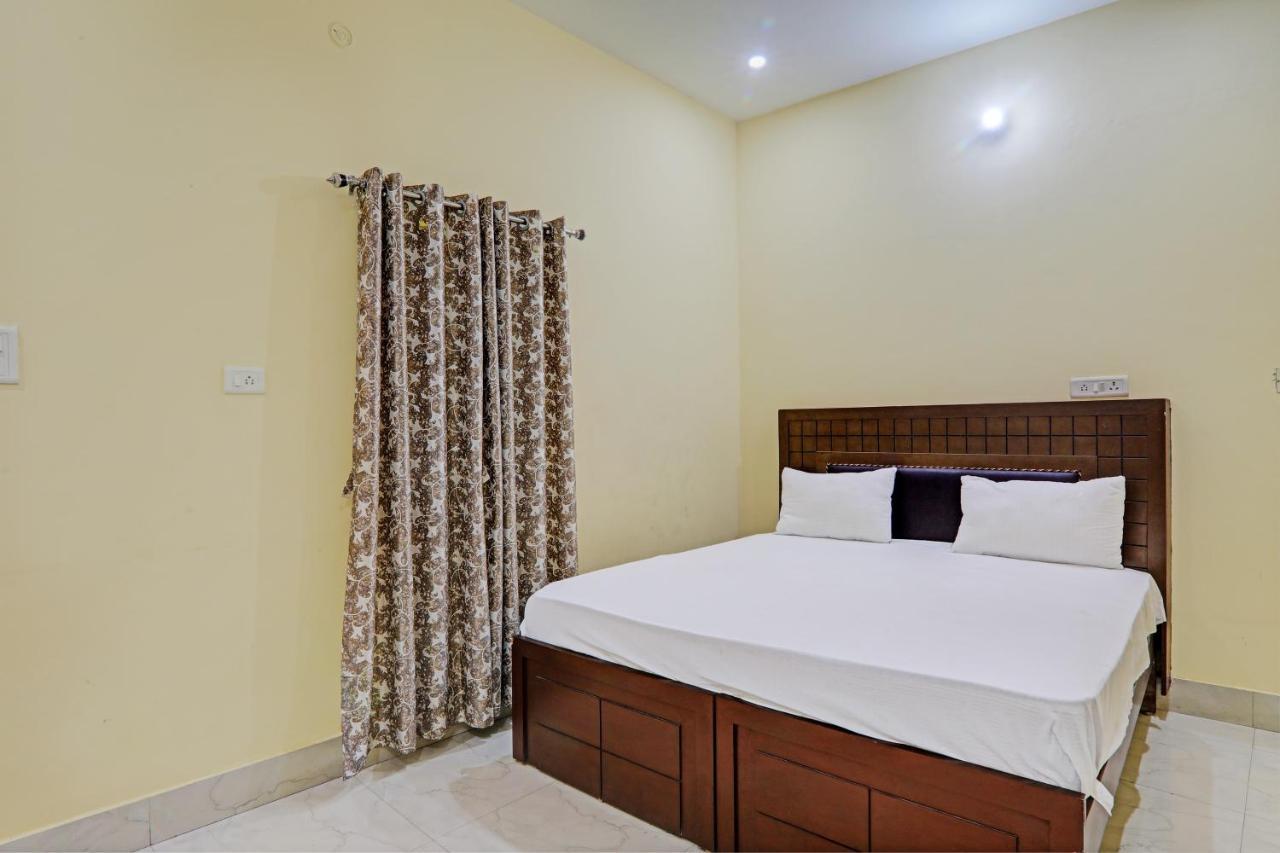 Hotel O Home Singhs Delight Варанасі Екстер'єр фото
